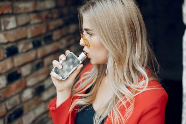 Điểm danh những loại tinh dầu ngon cho vape mùa thu đông