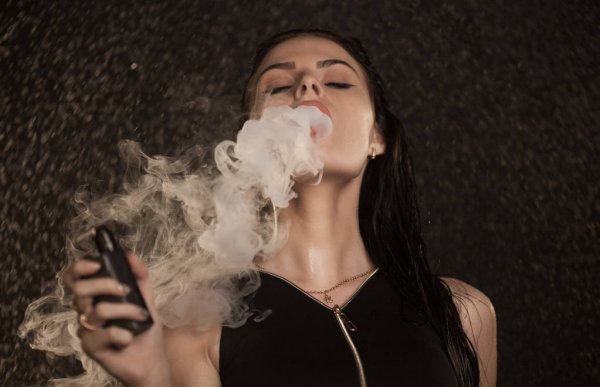 Cẩm nang chơi khói cho người lần đầu hút Vape và Pod System